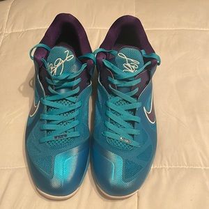 Limited Edition Turquoise Blue and Purple Mens Nike Lebron 9 Low Size 13